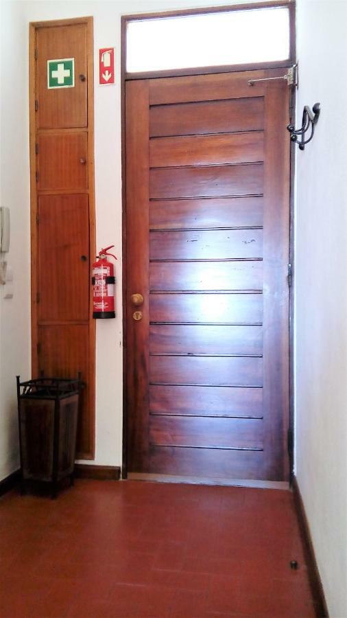 Sunny Apartment Close To The Beach Албуфейра Экстерьер фото