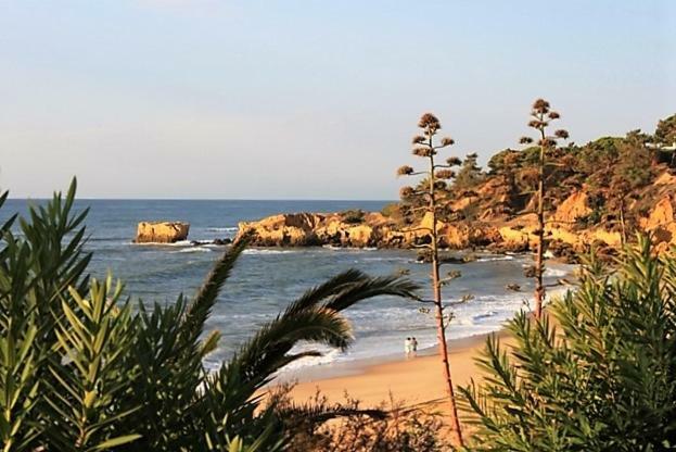 Sunny Apartment Close To The Beach Албуфейра Экстерьер фото